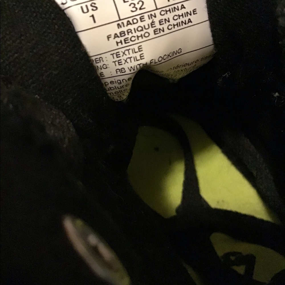 Filas - Picture 5 of 5